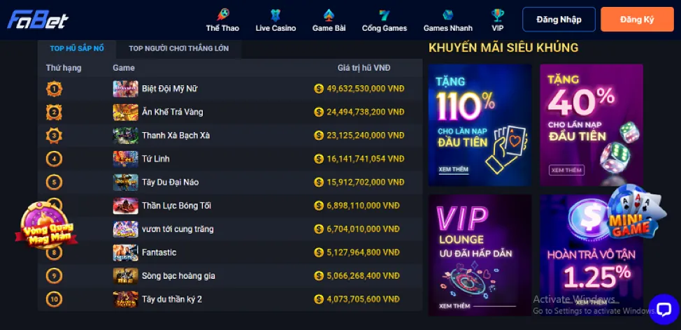 Game thủ chuyên nghiệp đang thi đấu Esport trên máy tính